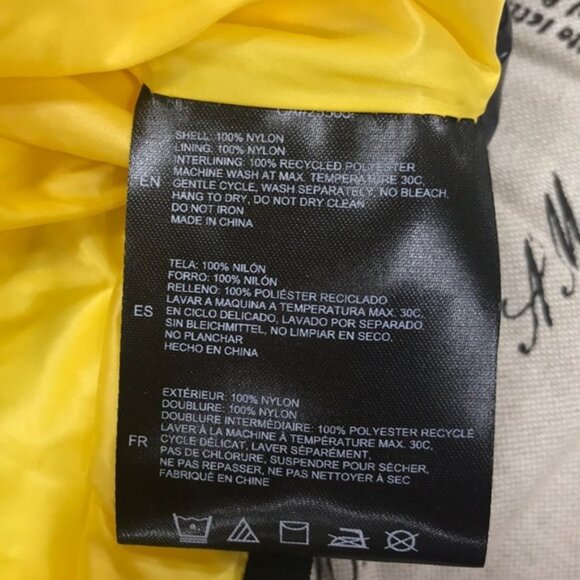 NOIZE Light Weight Hoodie Puffer Jacket - Picture 8 of 8